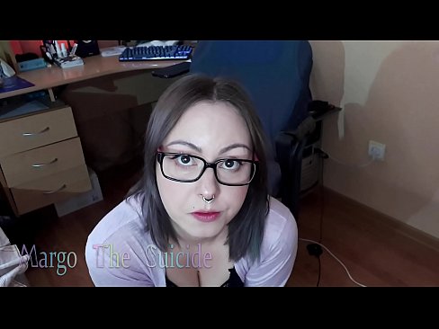 ❤️ Nighean gnèitheach le speuclairean a’ suirghe Dildo gu domhainn air a’ chamara ❤ Porno fb aig gd.analizatorkrovi.ru