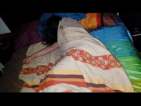 ❤️ Stepson a' giùlan a mhuime òg fhad 'sa tha ia' cadal. ❤ Porno fb aig gd.analizatorkrovi.ru